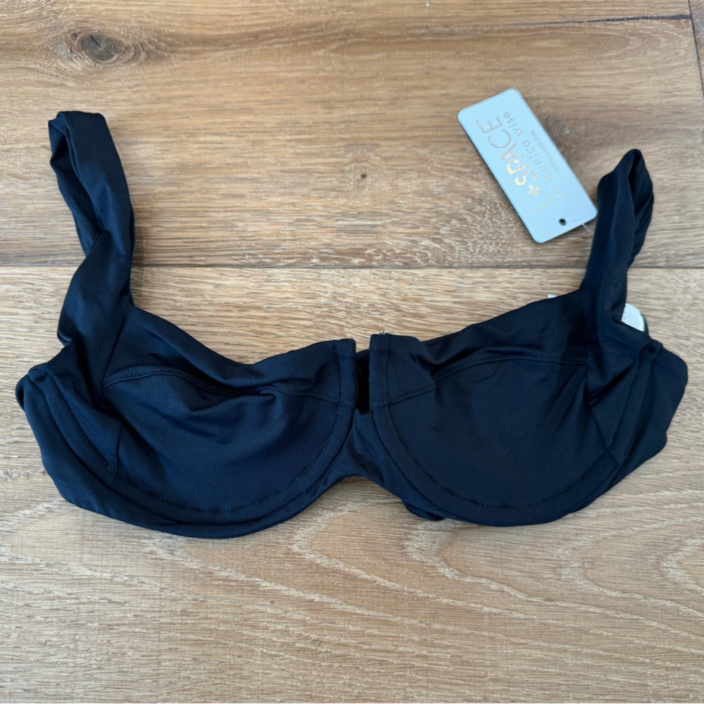 L*space - NWT Black Bikini Top Size Small